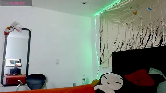 mussa hott online show from 05/08/26, 02:17