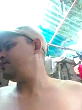 Snapshot of king-lobo-act chatting on 10/14/25, 03:24 king-lobo-act online show from 10/14/25, 03:24