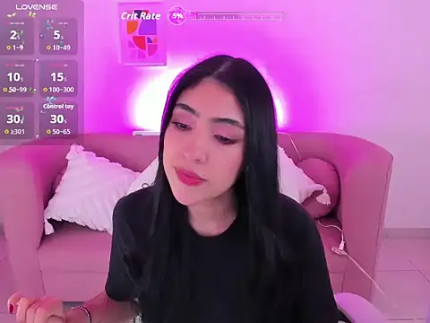 tatiana prada online show from 11/28/25, 05:32