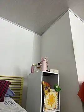 Snapshot of Juliana_News chatting on 02/25/26, 12:53 Juliana News online show from 02/25/26, 12:53