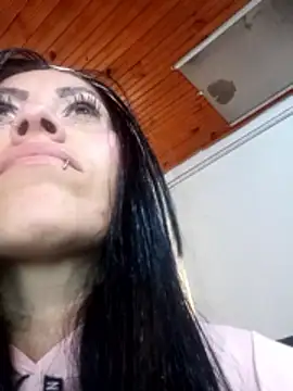 Snapshot of Tania_mature chatting on 03/21/26, 05:38 Tania mature online show from 03/21/26, 05:38
