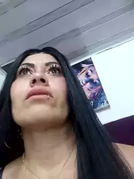 Snapshot of Tania_mature chatting on 06/09/26, 05:46 Tania mature online show from 06/09/26, 05:46
