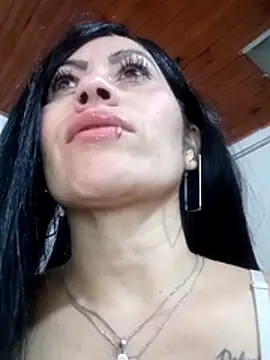 Snapshot of Tania_mature chatting on 06/26/26, 05:39 Tania mature online show from 06/26/26, 05:39