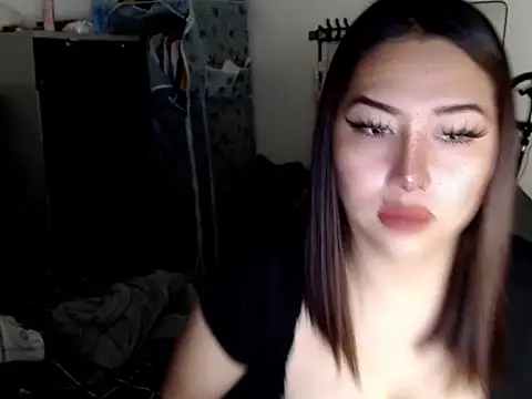 urqueendominant online show from 05/04/26, 03:24
