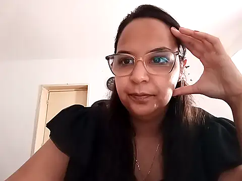 Snapshot of Andra4you chatting on 05/25/26, 06:30 Andra4you online show from 05/25/26, 06:30