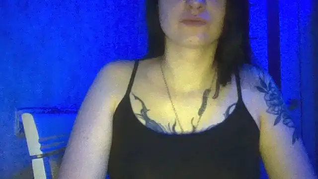 LolaMegan online show from 05/17/26, 09:44
