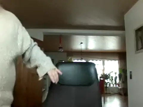 Snapshot of Nobbie444 chatting on 01/10/26, 09:11 Nobbie444 online show from 01/10/26, 09:11