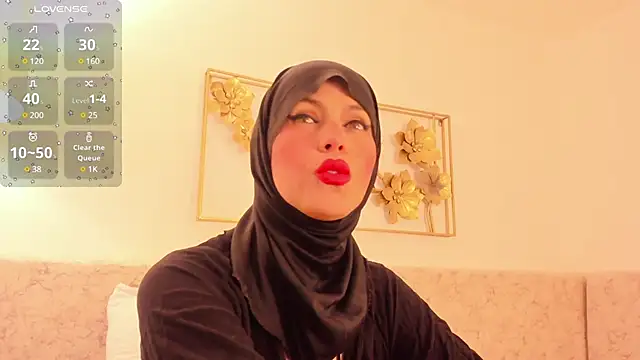 Snapshot of hanajameela chatting on 12/19/24, 11:50 hanajameela online show from 12/19/24, 11:50