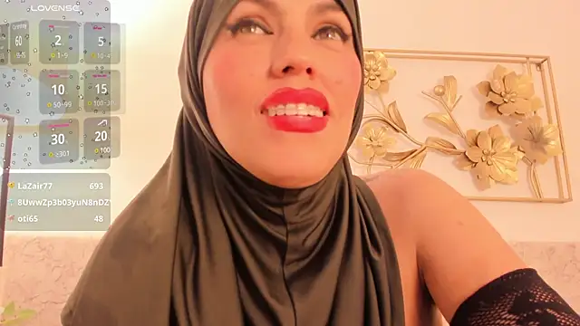 Snapshot of hanajameela chatting on 02/06/25, 02:58 hanajameela online show from 02/06/25, 02:58