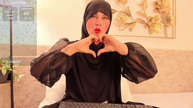 Snapshot of hanajameela chatting on 02/14/25, 12:03 hanajameela online show from 02/14/25, 12:03