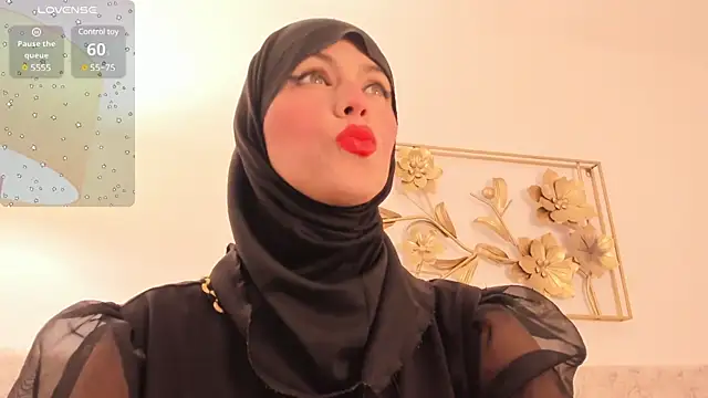 Snapshot of hanajameela chatting on 03/08/25, 11:37 hanajameela online show from 03/08/25, 11:37