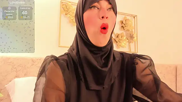 Snapshot of hanajameela chatting on 03/12/25, 11:42 hanajameela online show from 03/12/25, 11:42