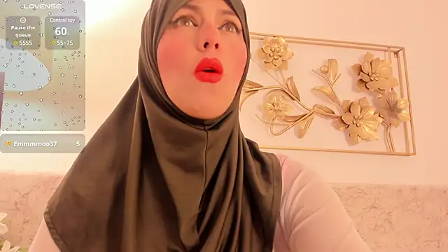 Snapshot of hanajameela chatting on 03/18/25, 11:41 hanajameela online show from 03/18/25, 11:41