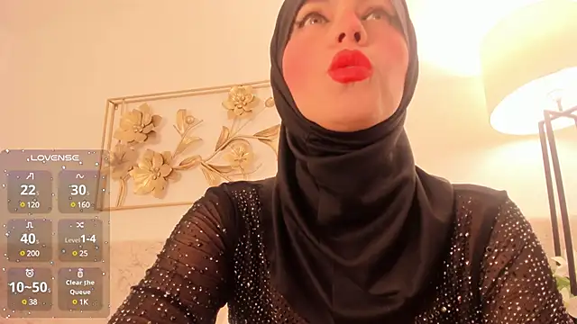 Snapshot of hanajameela chatting on 03/21/25, 11:33 hanajameela online show from 03/21/25, 11:33