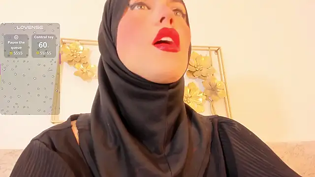 Snapshot of hanajameela chatting on 10/11/25, 11:42 hanajameela online show from 10/11/25, 11:42