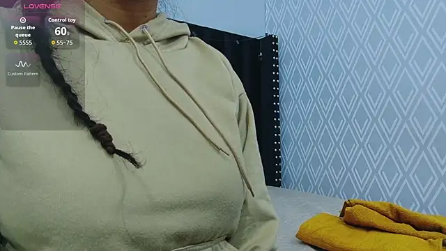 colombiamommy online show from 10/04/25, 12:36