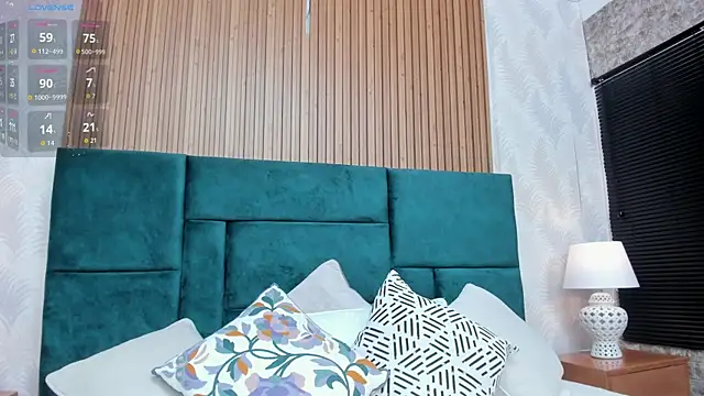 Kareena chopra online show from 12/03/25, 12:47