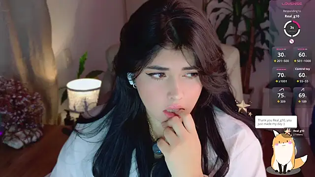Alyaa s online show from 06/09/26, 01:39
