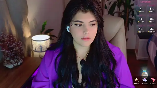 Alyaa s online show from 06/10/26, 01:50