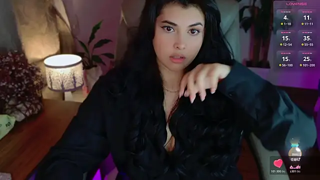 Alyaa s online show from 06/14/26, 02:35