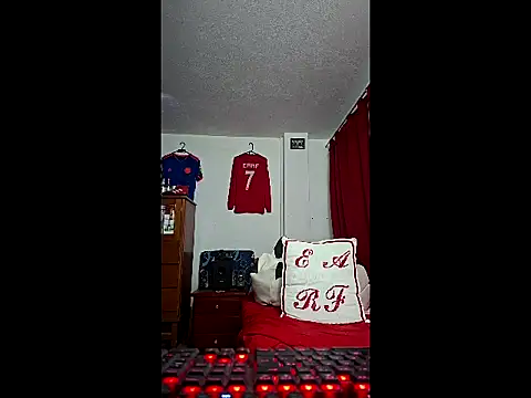 Snapshot of ALBEIROFOOTBALL1992 chatting on 05/04/26, 04:41 ALBEIROFOOTBALL1992 online show from 05/04/26, 04:41