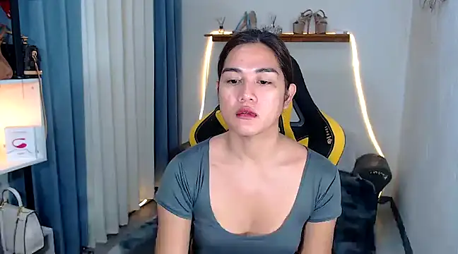 MarieLoveGlamorous online show from 01/14/25, 12:22