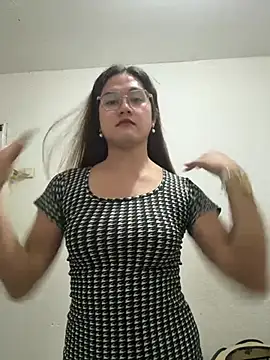 Snapshot of MarieLoveGlamorous chatting on 07/21/26, 09:17 MarieLoveGlamorous online show from 07/21/26, 09:17