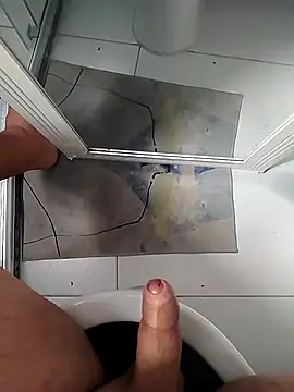 Snapshot of safadoo26 chatting on 01/08/26, 05:37 safadoo26 online show from 01/08/26, 05:37