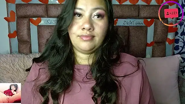 Snapshot of ValerieDiiamond chatting on 10/11/25, 02:22 ValerieDiiamond online show from 10/11/25, 02:22