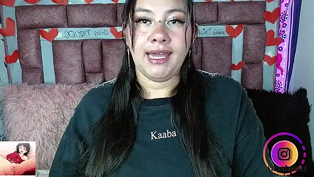 Snapshot of ValerieDiiamond chatting on 03/08/26, 04:49 ValerieDiiamond online show from 03/08/26, 04:49