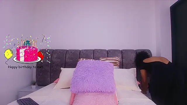 naia blessed online show from 11/05/25, 07:14