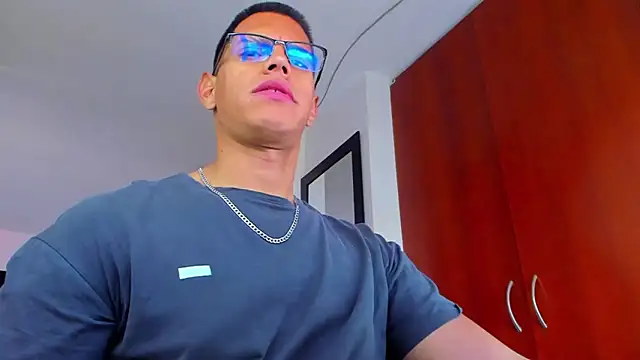 Snapshot of _John_Boy_ chatting on 09/08/25, 07:02 John Boy online show from 09/08/25, 07:02