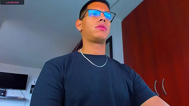 Snapshot of _John_Boy_ chatting on 11/07/25, 07:03 John Boy online show from 11/07/25, 07:03