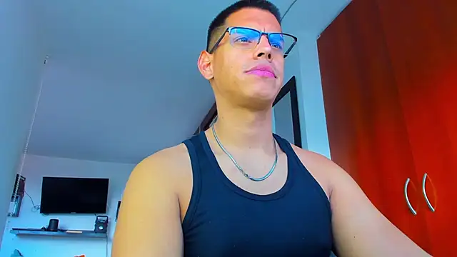 Snapshot of _John_Boy_ chatting on 12/03/25, 09:24 John Boy online show from 12/03/25, 09:24