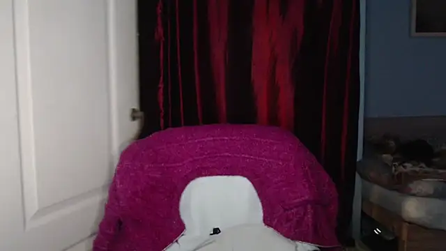 ryhhnnagold99 online show from 12/17/25, 04:57