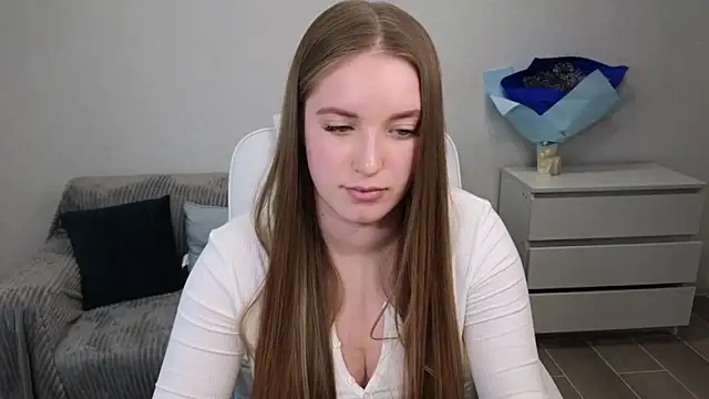 EvaMaddison online show from 01/01/25, 03:03