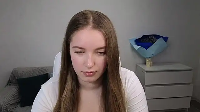 EvaMaddison online show from 01/11/25, 06:56