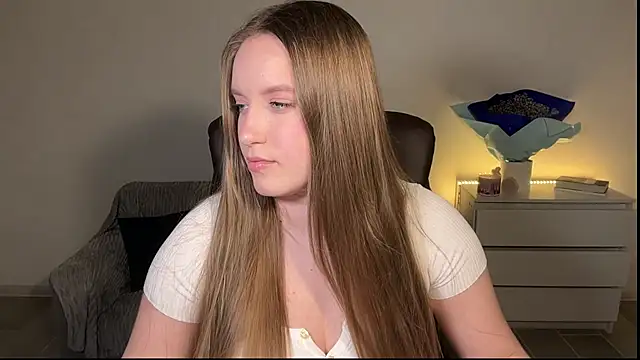 EvaMaddison online show from 05/09/26, 08:47