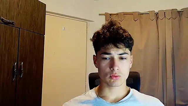 Snapshot of jimmy_class chatting on 10/24/25, 11:45 jimmy class online show from 10/24/25, 11:45