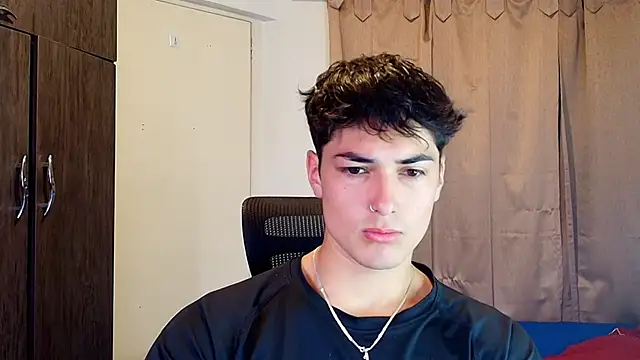 Snapshot of jimmy_class chatting on 11/11/25, 03:45 jimmy class online show from 11/11/25, 03:45