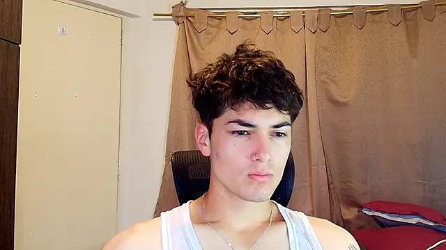 Snapshot of jimmy_class chatting on 11/17/25, 01:28 jimmy class online show from 11/17/25, 01:28