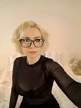 AureliaDoux online show from 02/03/25, 01:51