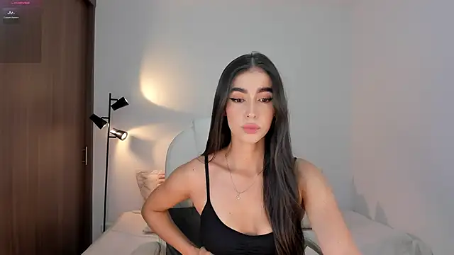 RebeccaBaxter online show from 06/12/26, 11:46