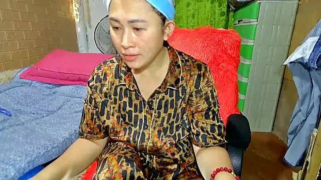 Snapshot of M_e_c_e_l chatting on 01/30/25, 11:55 M e c e l online show from 01/30/25, 11:55