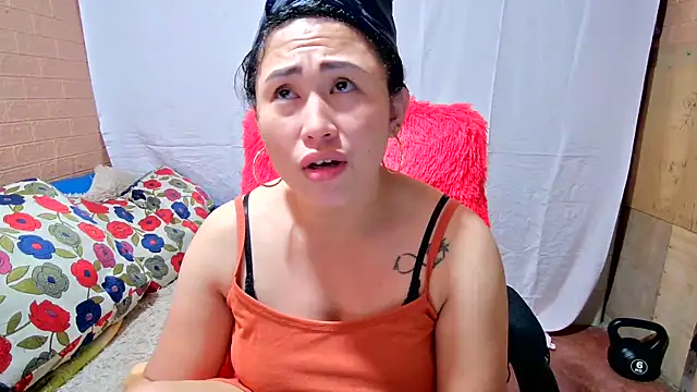 Snapshot of M_e_c_e_l chatting on 02/24/25, 10:58 M e c e l online show from 02/24/25, 10:58