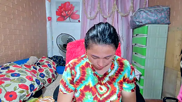 Snapshot of M_e_c_e_l chatting on 02/26/25, 08:54 M e c e l online show from 02/26/25, 08:54