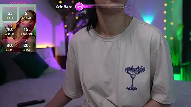 Lorettelorena online show from 12/15/25, 07:51