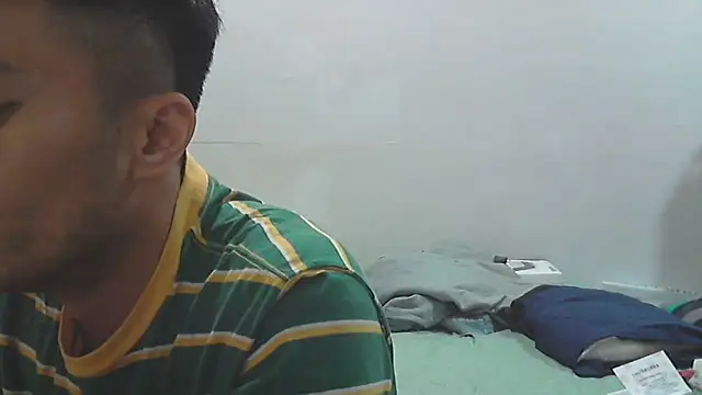 Snapshot of hifunbb1069tw chatting on 02/20/26, 03:23 hifunbb1069tw online show from 02/20/26, 03:23