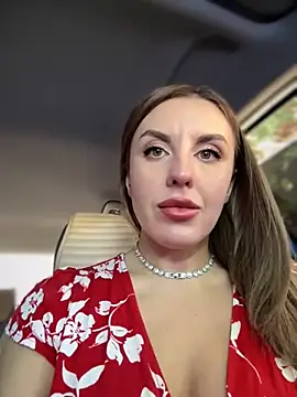 Kalli Fornia online show from 09/11/25, 08:36