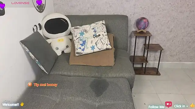 blue  moon  online show from 03/14/25, 08:42